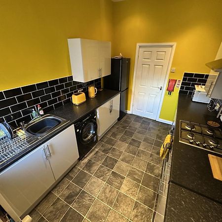 Large Ground Floor Apartment - South Shields - 3 Minutes From South Tyneside Hospital, 8 Minutes From Beach Dış mekan fotoğraf