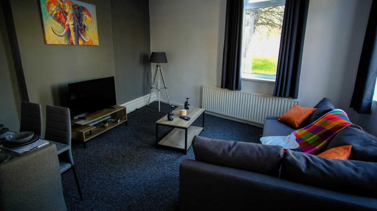 Large Ground Floor Apartment - South Shields - 3 Minutes From South Tyneside Hospital, 8 Minutes From Beach Dış mekan fotoğraf